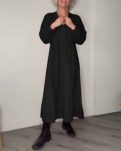 Nina | Langes, tailliertes Kleid mit V-Ausschnitt