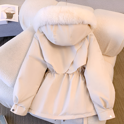 Greta™ | Der eleganteste Wintermantel