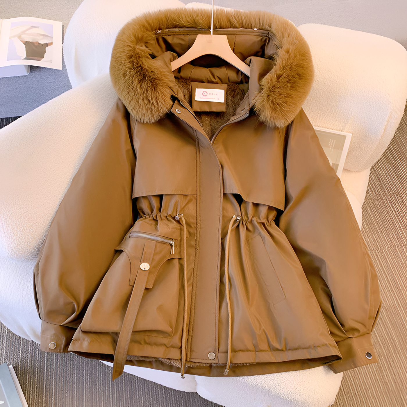 Greta™ | Der eleganteste Wintermantel
